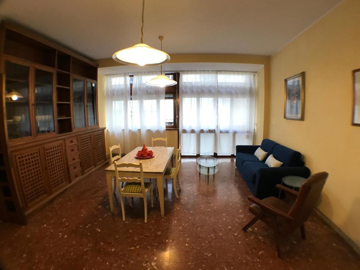 4 Bedrooms - Ponte Vecchio Firenze Esterno foto