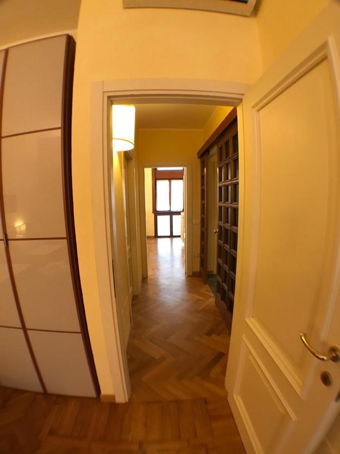 4 Bedrooms - Ponte Vecchio Firenze Esterno foto