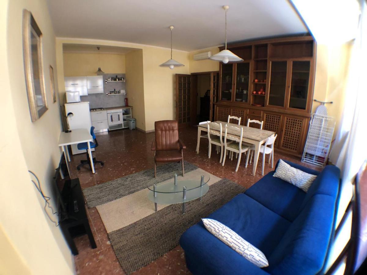 4 Bedrooms - Ponte Vecchio Firenze Esterno foto